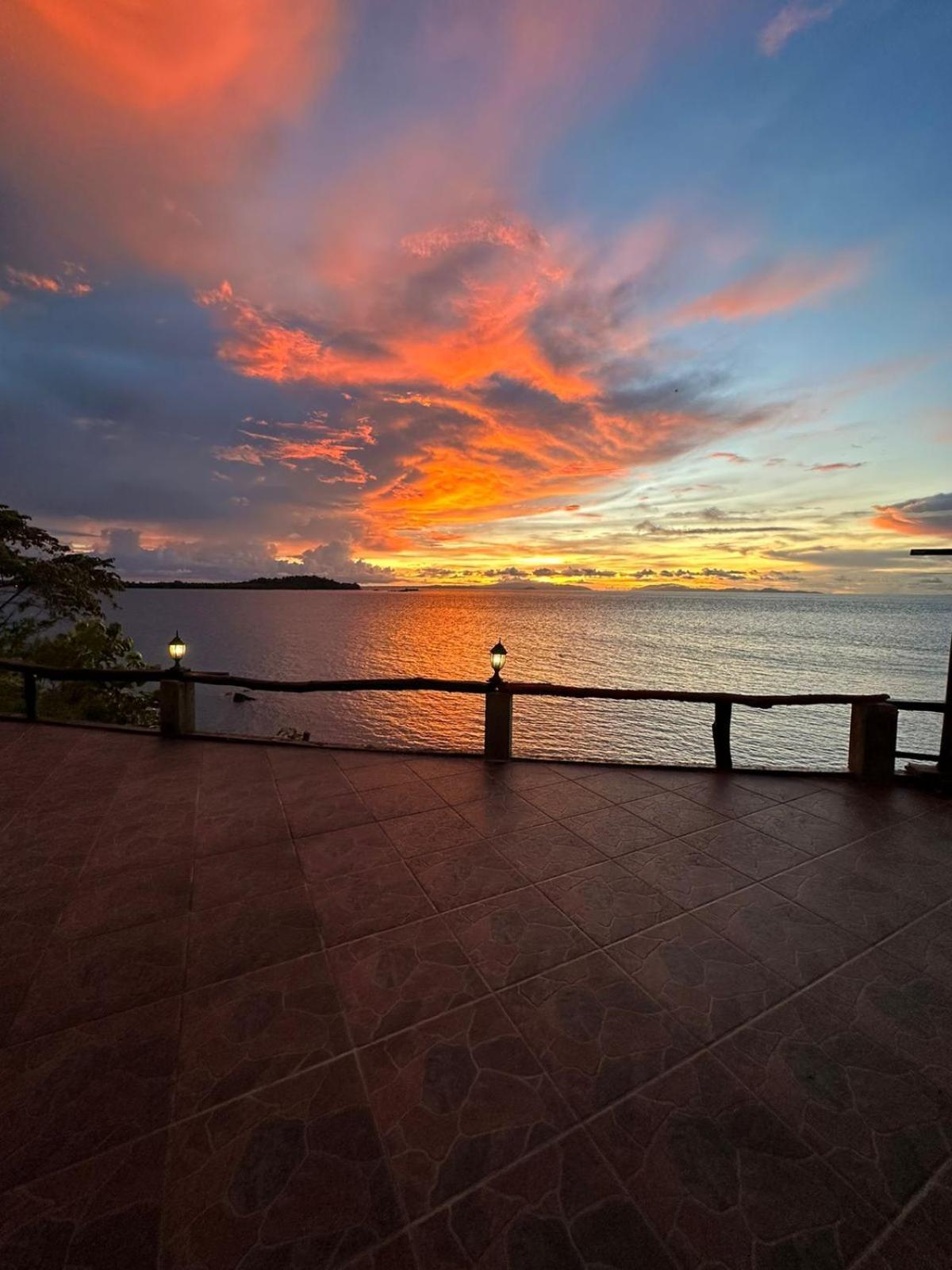 Kasuari Valley Beach Resort Sorong Εξωτερικό φωτογραφία