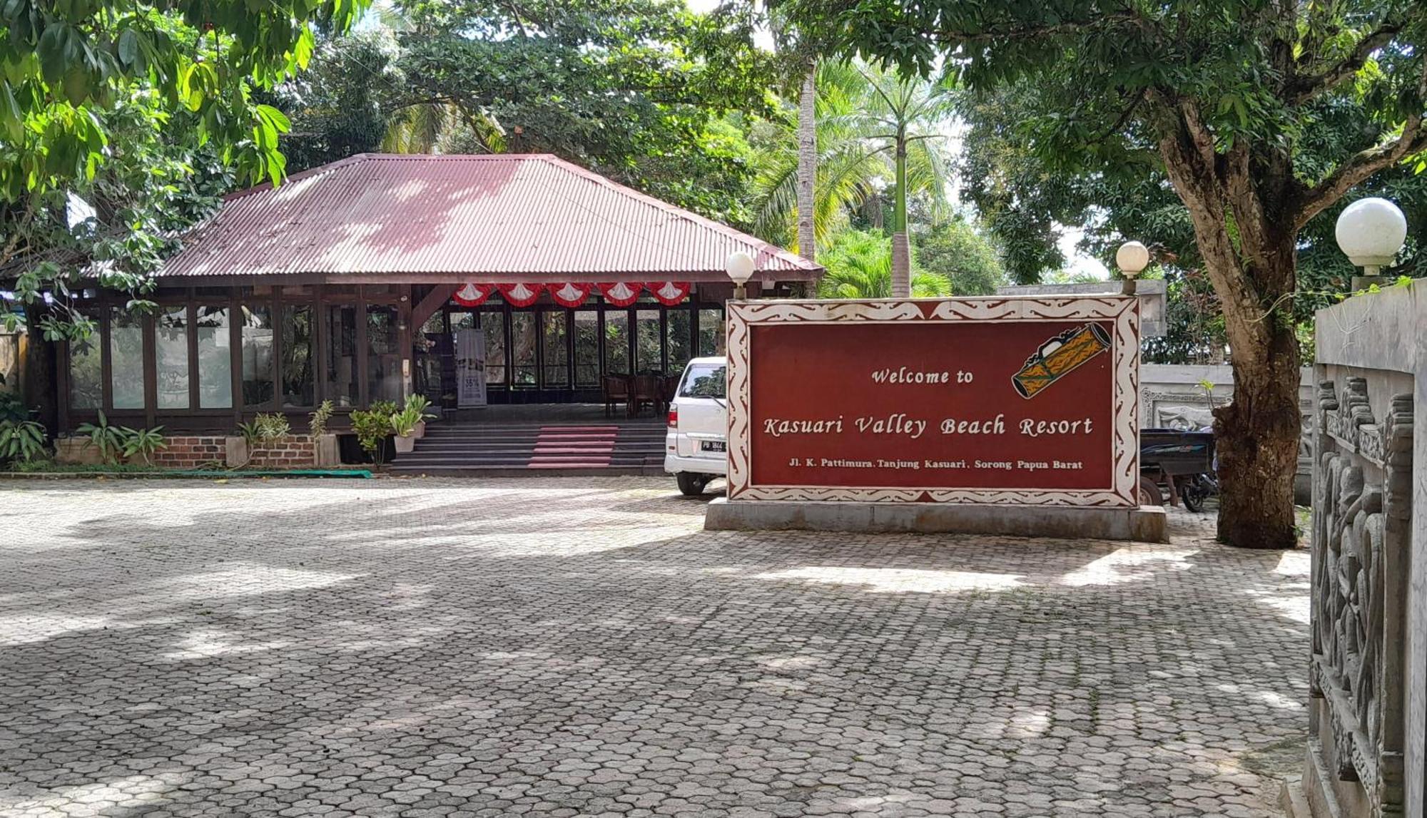 Kasuari Valley Beach Resort Sorong Εξωτερικό φωτογραφία